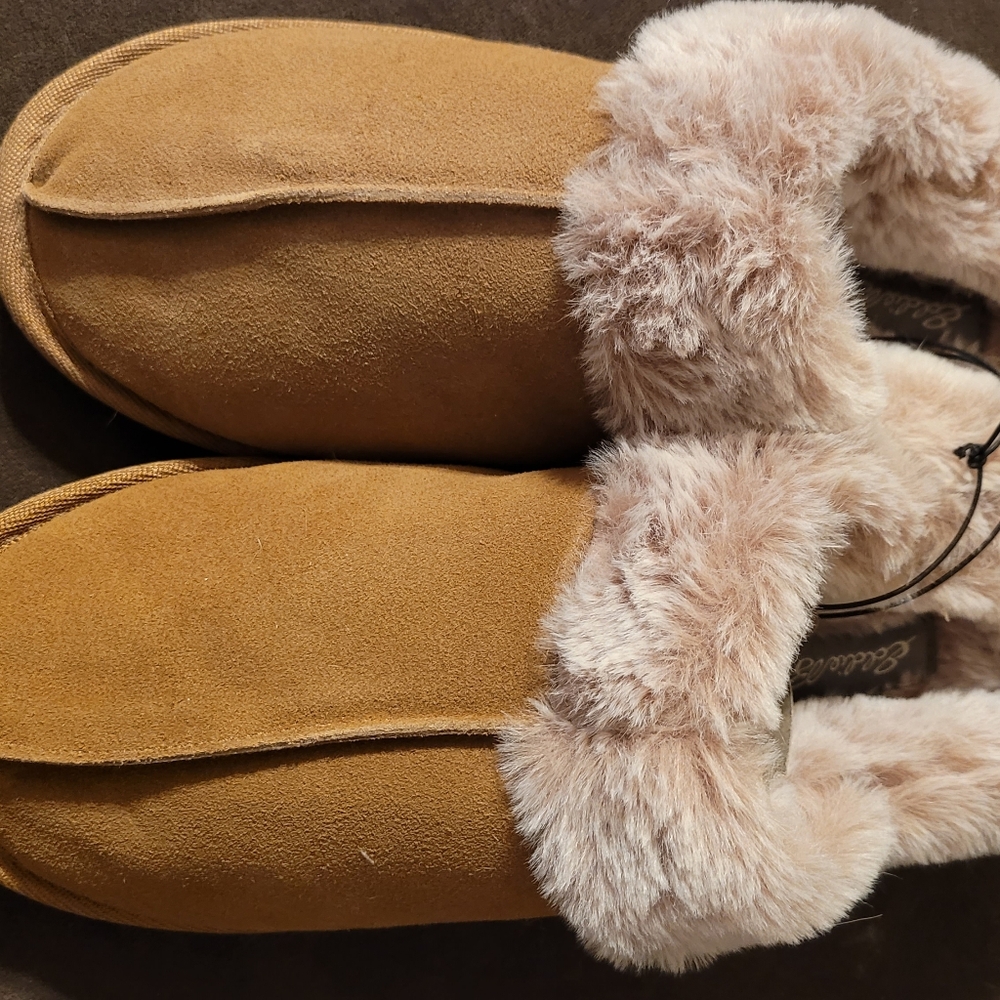 Eddie Bauer slippers NWOT open to offers